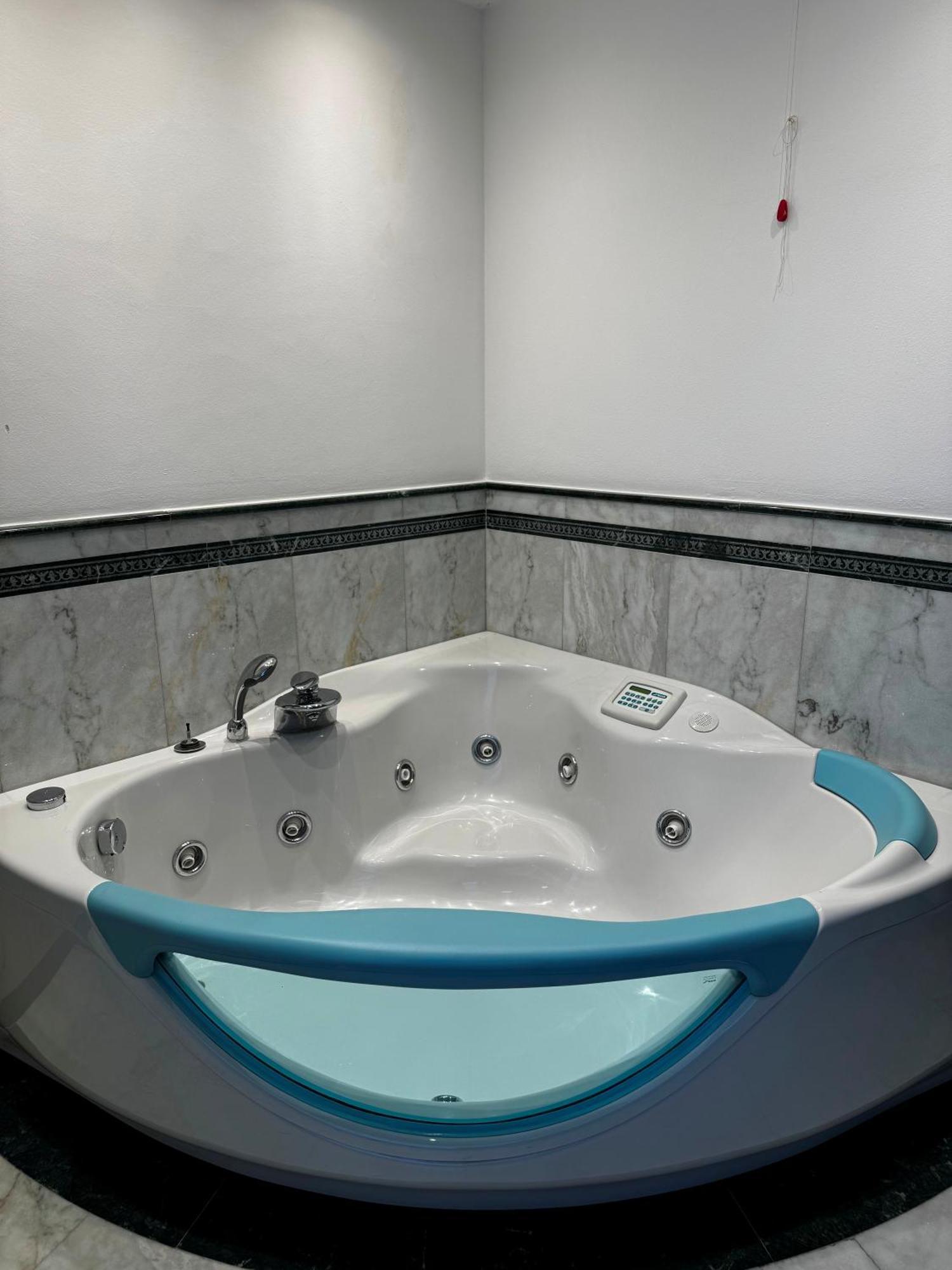 Antico Borgo Di Liteggio Bed and Breakfast Cologno al Serio Eksteriør billede